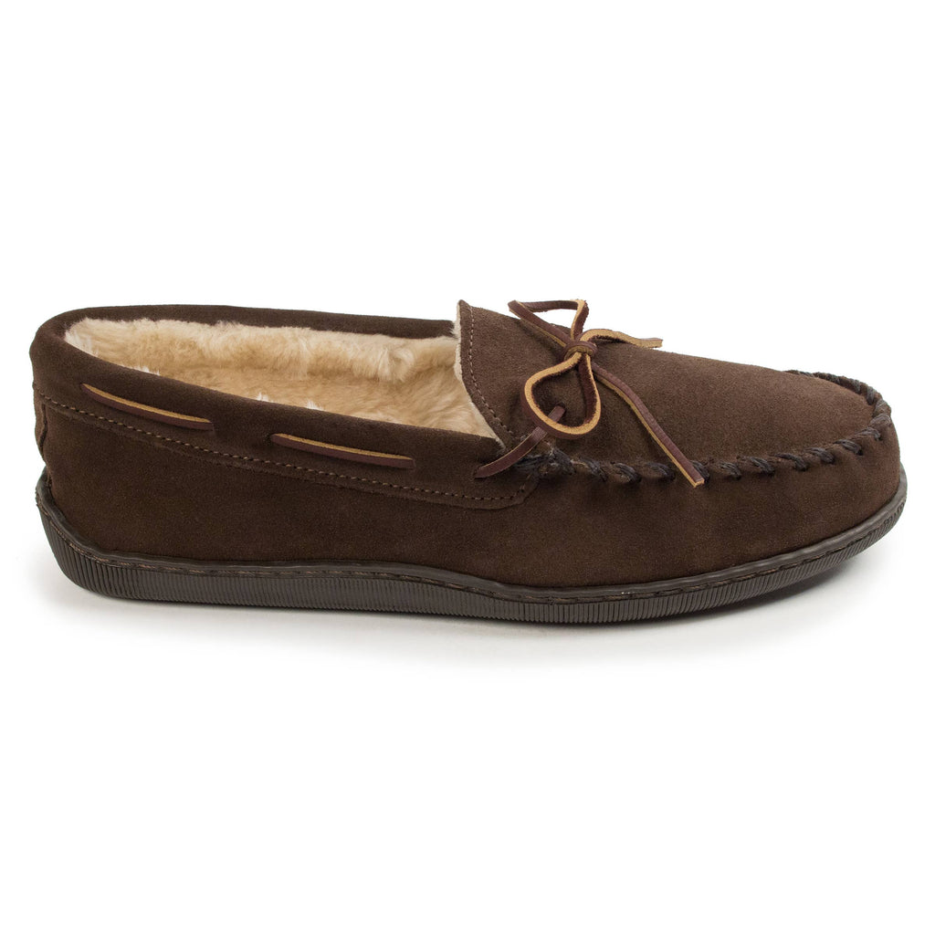 Men's Cozy Suede Faux Fur Lined Hardsole Moccasin Slipper in Chocolate