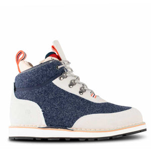 Winter Mucks Low Cut in White Suede/Navy